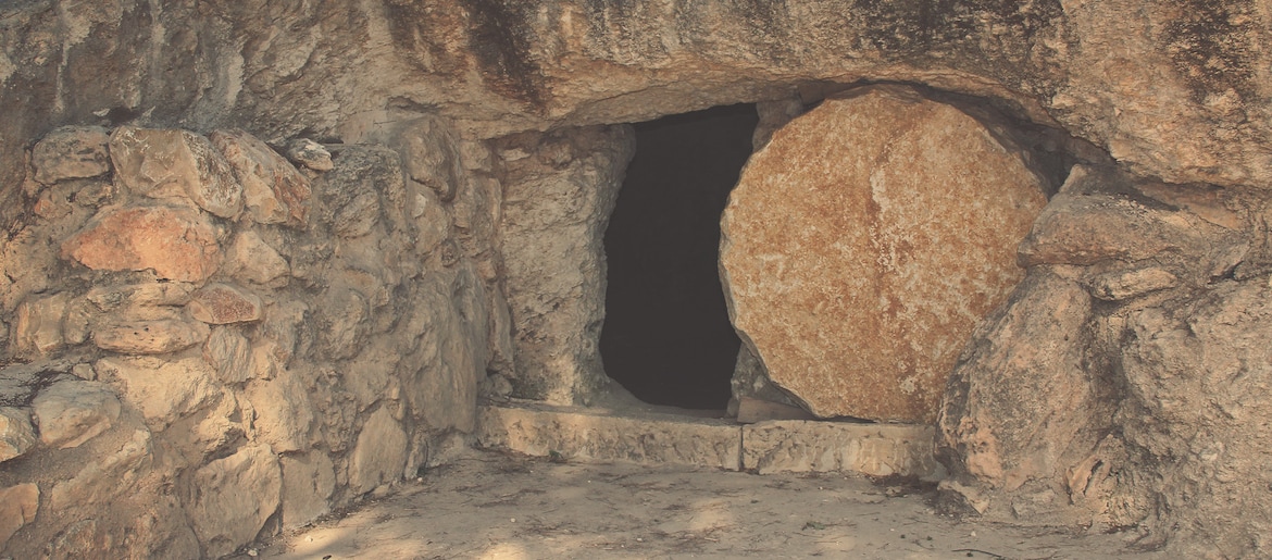 inside jesus tomb